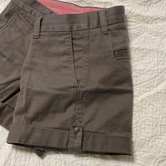 Gray Banana Republic Cuffed Shorts - Picture 3 of 5